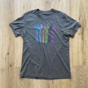 T-shirt, Facebook, grey color